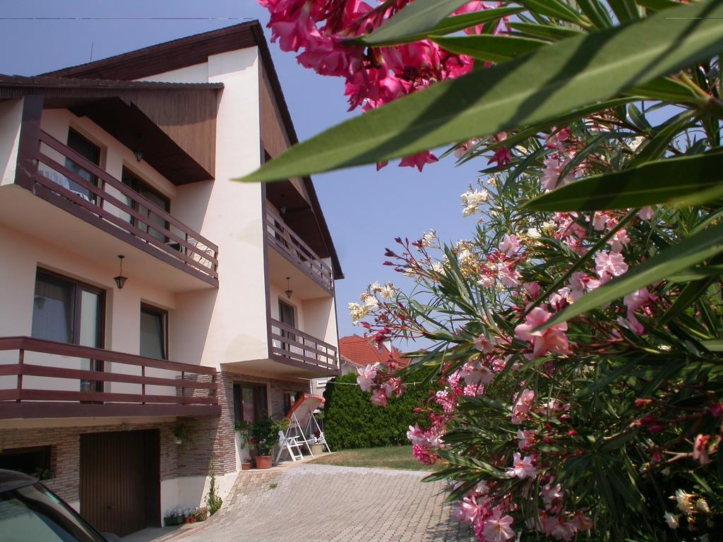 Heviz Therme Apartmenthaus Exterior foto